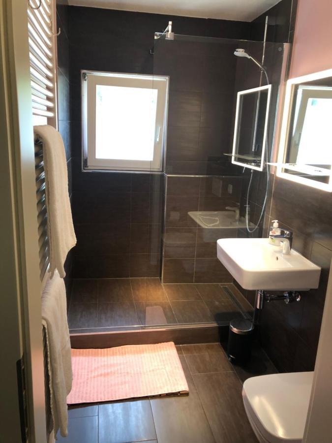 Studio Apartment In Dresden-Neustadt Esterno foto